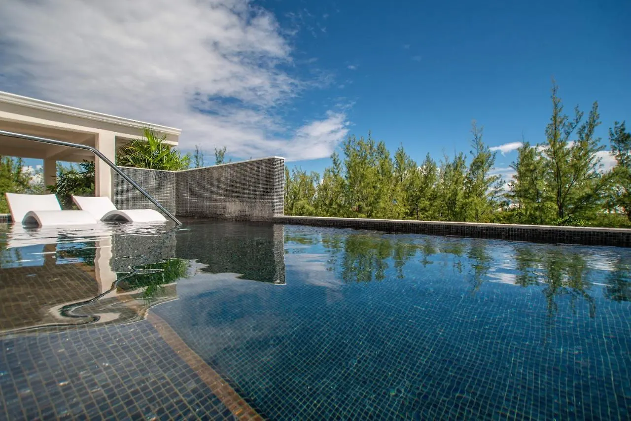 Luxury 1 Bed Apartment Near Seven Mile Beach At The Grove - Villa Flamingo Haven West Bay